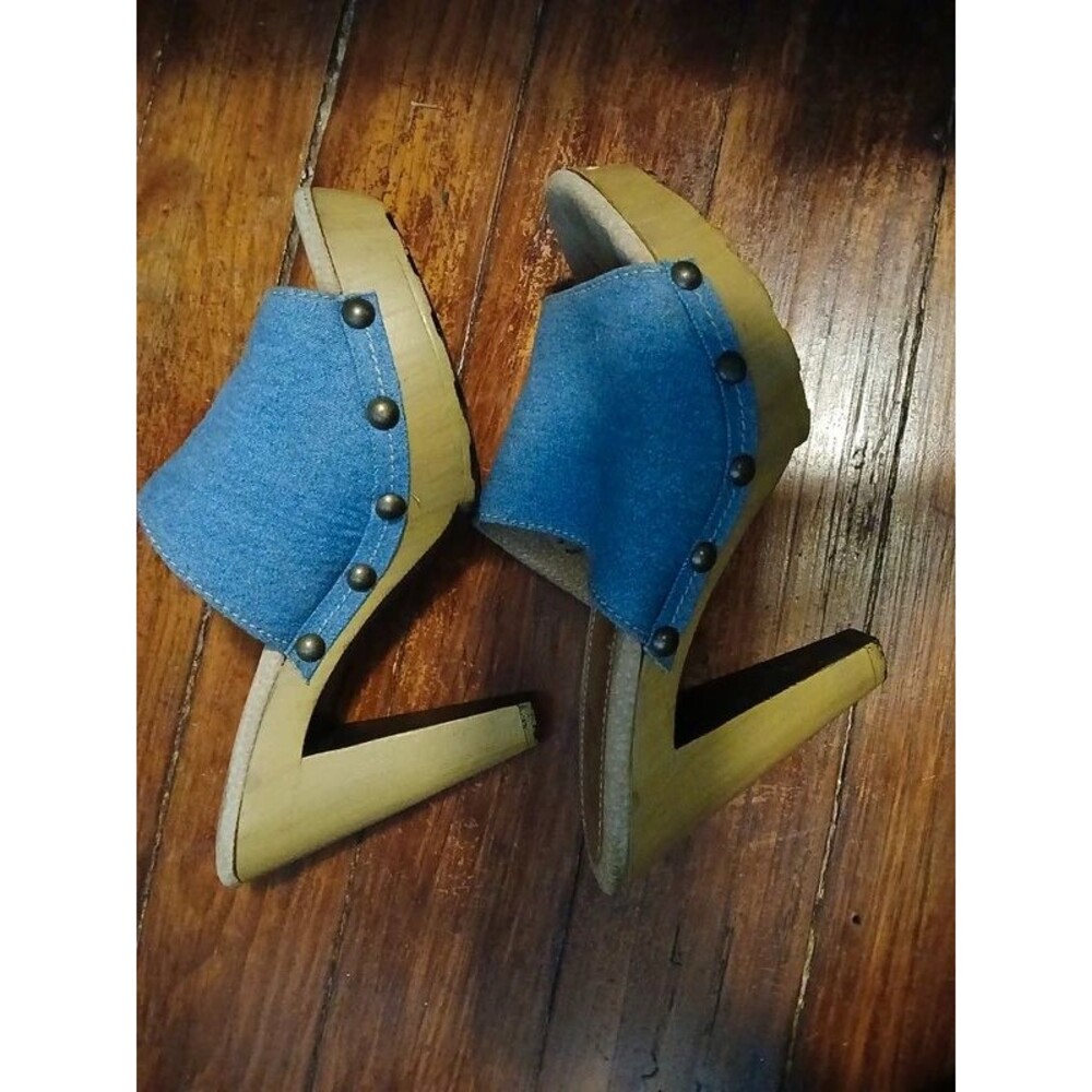 Denim look wooden heels